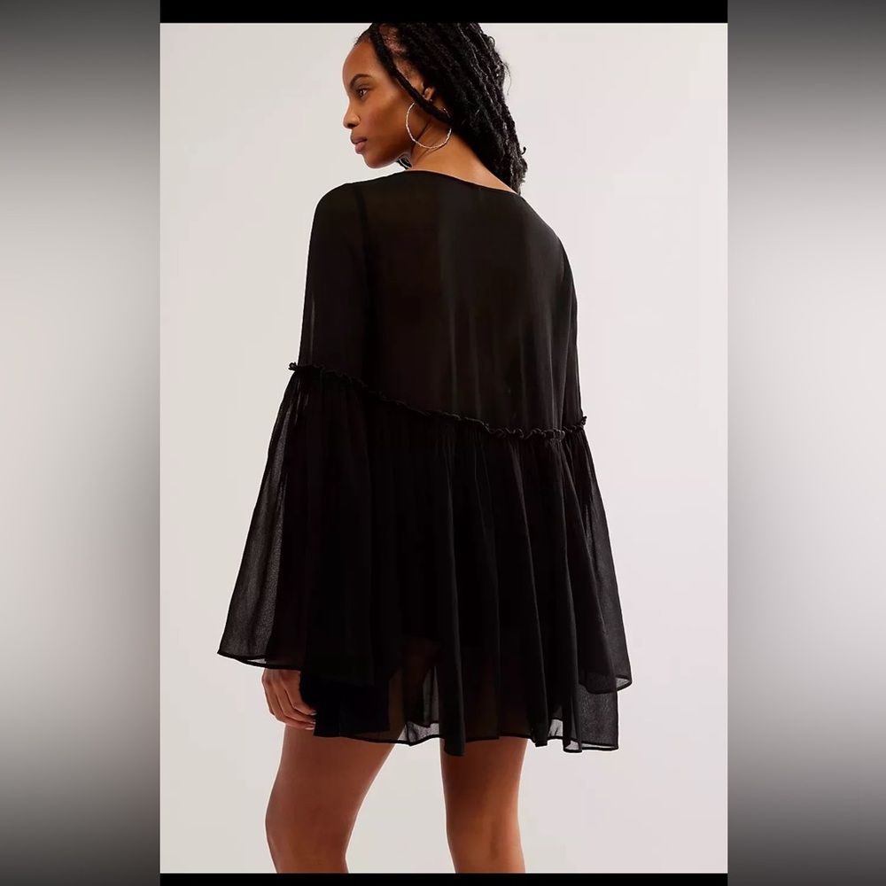 NWOT FREE PEOPLE Madeline Tunic Floral Embroidered Black Combo Size Small $168 - Picture 4 of 12